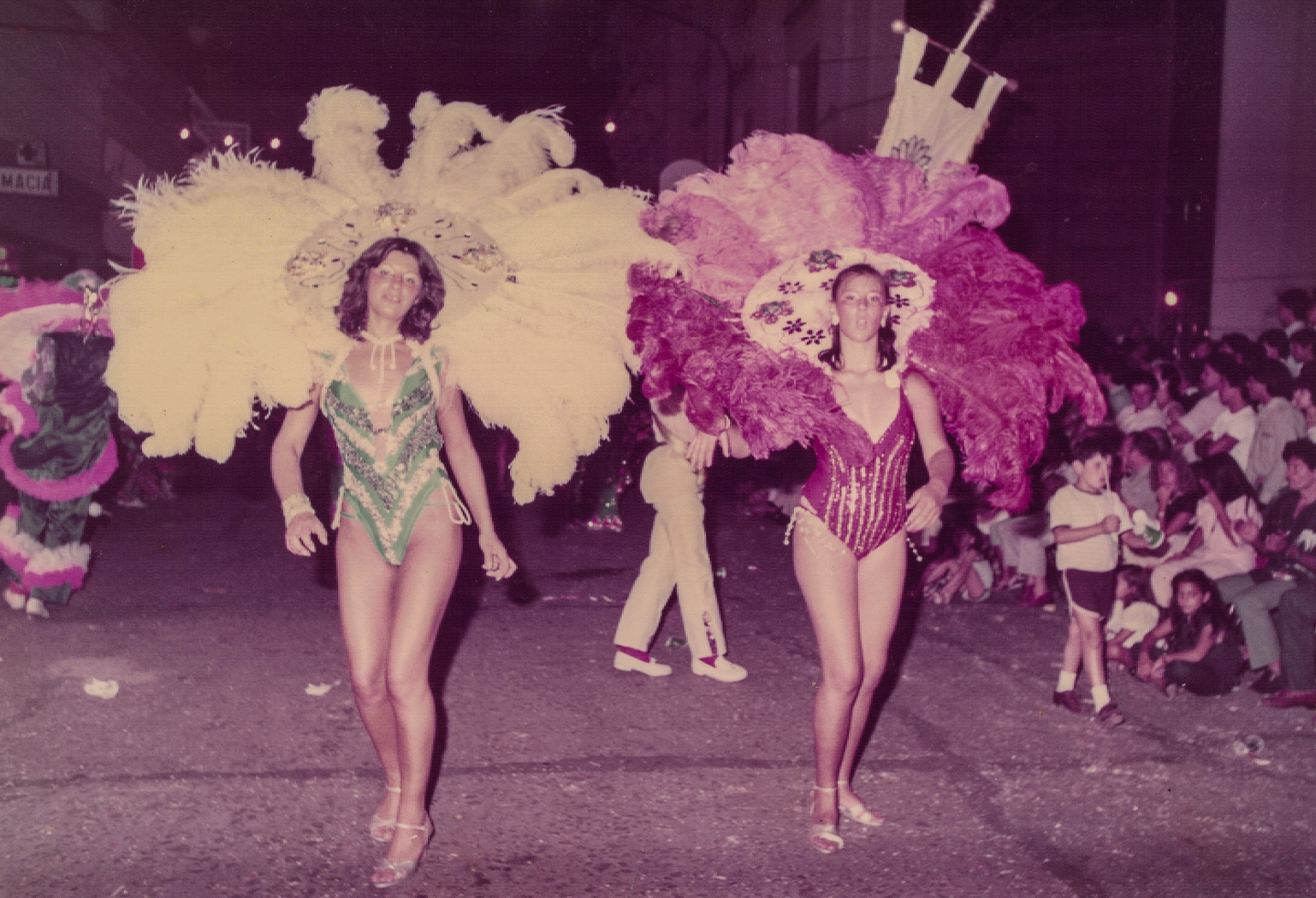 CARNAVAL: MAGIA, ALEGRÍA Y UN PLATO DE COMIDA