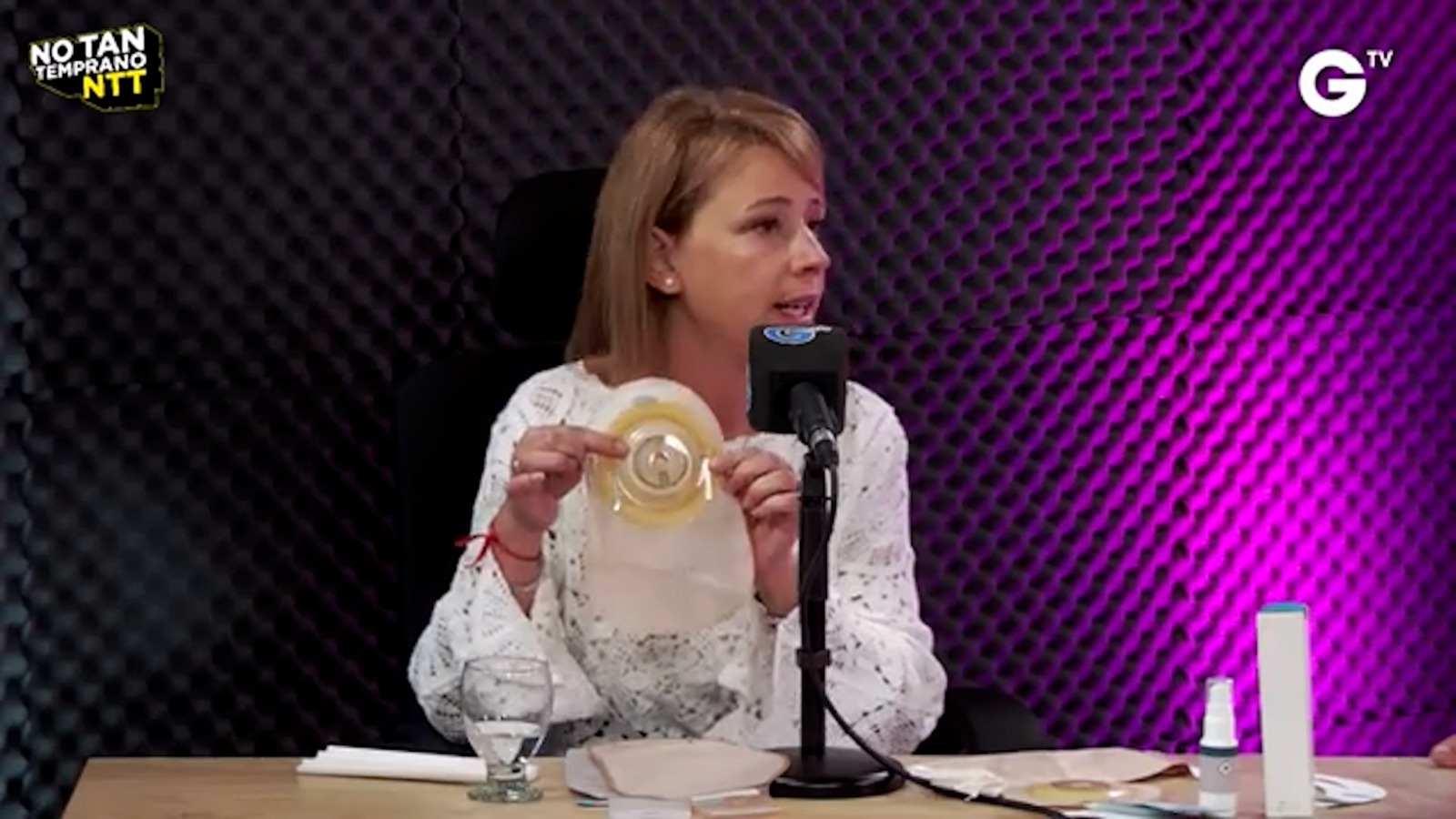 Retrato de Daiana Viera durante su entrevista sobre la vida con ostomía y la superación del cáncer.